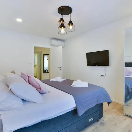 Apartament Lumina